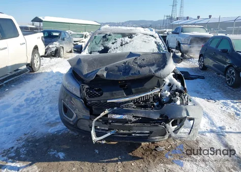 2016 Kia Sorento 2.4L Lx z USA, uszkodzony, nr VIN 5XYPGDA39GG134813